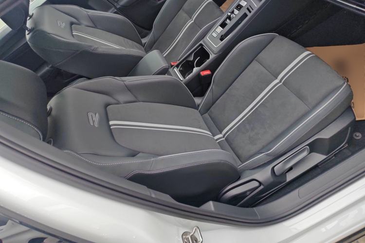 Used Volkswagen Golf 2024 280TSI DSG R-Line 50th Anniversary Edition
