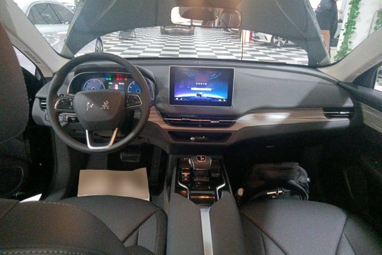 Used Hongqi E-QM5 2024 560km PLUS
