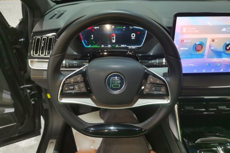 Used BYD Tang New Energy 2023 DM-i Champion Edition 112KM Prestige Model