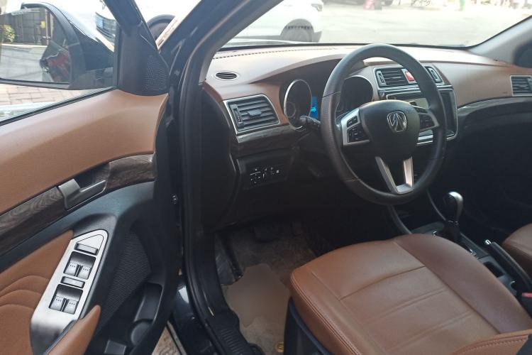 Used BAIC Weiwang S50 2016 1.5T CVT Joyful Luxury Model
