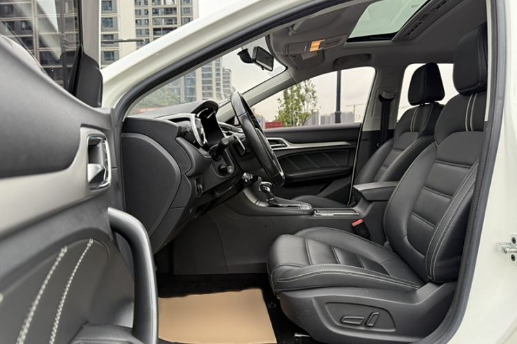 Used MG 6 2017 20T Automatic Luxury Smart Connect Version China V Standard
