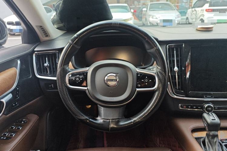 Used Volvo S90 2019 T5 Zhiyuan Edition
