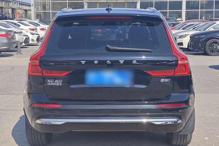 Used Volvo XC60 2024 B5 4x4 Smart Luxury Edition
