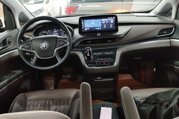 Used Buick GL8 2022 Land Business Class 652T Luxury Model
