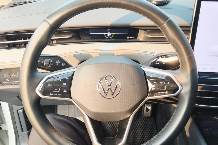 Used Volkswagen ID.7 VIZZION 2024 AIR model