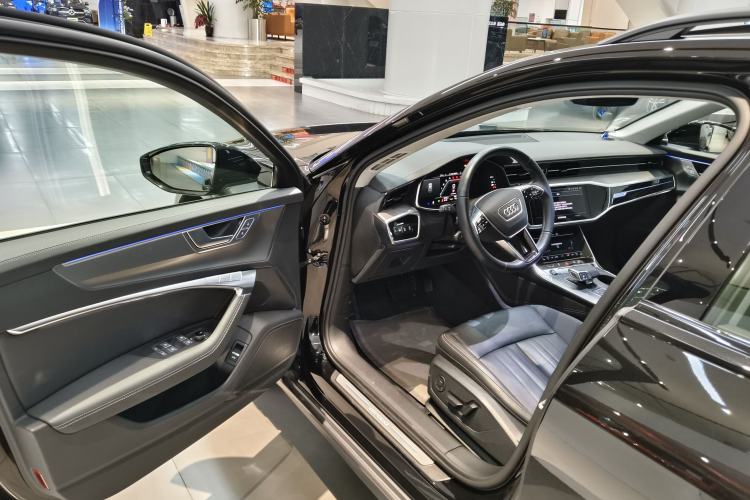 Used Audi A6 (Import) 2024 allroad quattro 55 TFSI Prestige Off-Road Model

