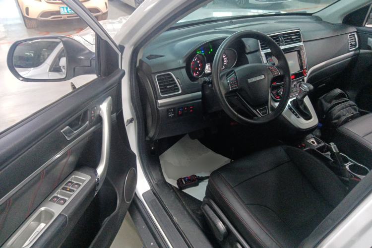 Used Haval M6 2019 1.5T DCT Two-Wheel Drive Elite Version China VI Standard
