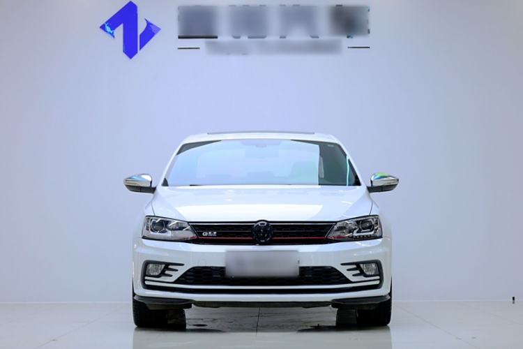 Used Volkswagen Sagitar 2016 2.0 TSI GLI
