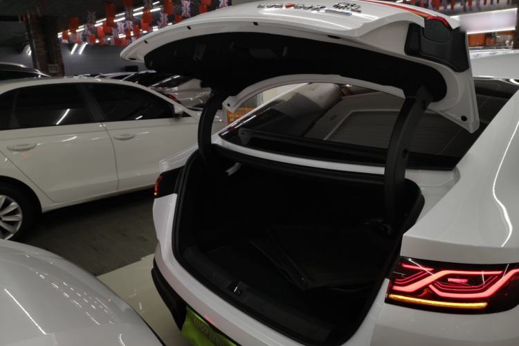 Used BYD Qin L 2025 DM-i Smart Drive 80KM Leading Model
