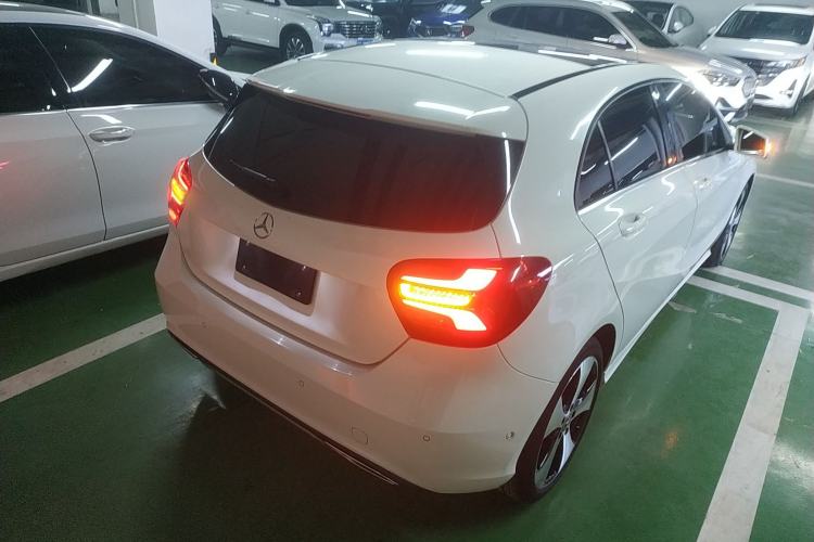 Used Mercedes-Benz A-Class (Import) 2018 A 200 Fashion Model
