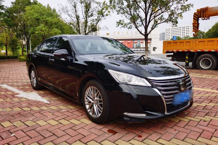 Used Toyota Crown 2017 2.0T Sport Edition

