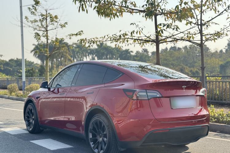 Used Tesla Model Y 2024 Rear-Wheel-Drive Version
