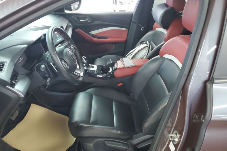 Used MG 5 2021 Revised 300TGI DCT Qingshè Luxurious Enjoyment Edition
