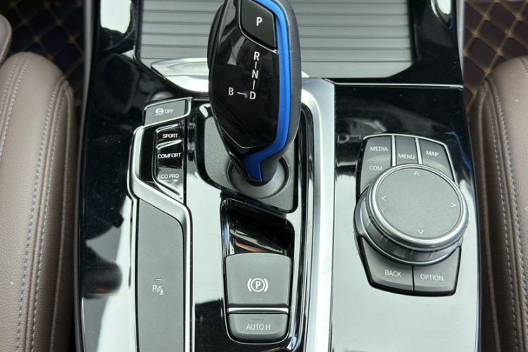 Used BMW iX3 2021 Updated Leading Edition
