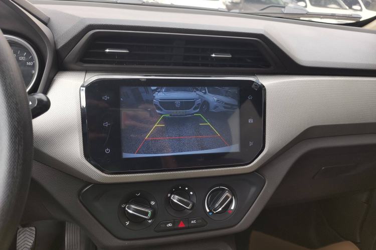 Used Wuling Hongguang 2019 1.5L S Comfort Edition China VI LAR
