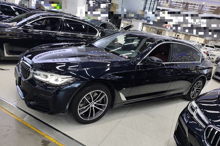Used BMW 5 Series 2022 Second Facelift 525Li M Sport Package
