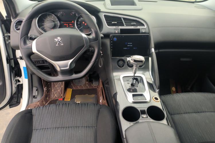 Used Peugeot 3008 2015 2.0L Automatic Classic Edition
