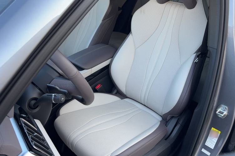 Used BYD Song PLUS New Energy 2025 EV Intelligent Driving Version 520km Premium Model
