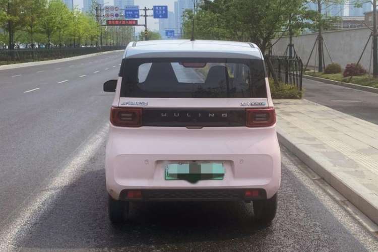 Used Wuling Hongguang MINIEV 2021 Macaron Premium Model – Lithium Iron Phosphate
