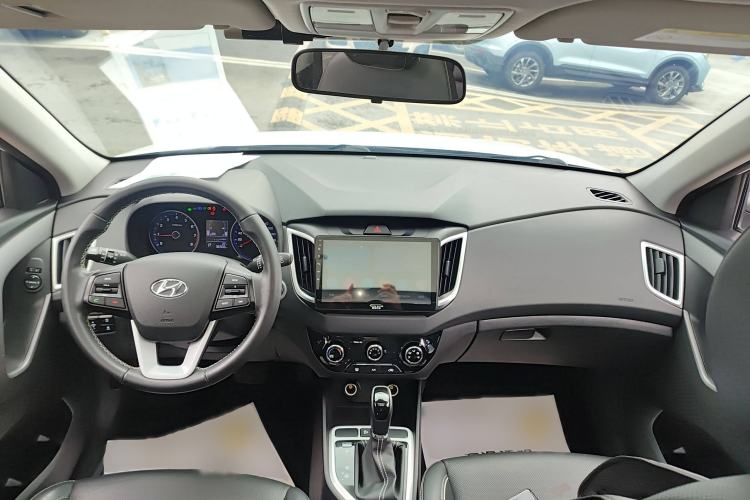 Used Hyundai ix25 2017 1.6L Automatic Smart Version
