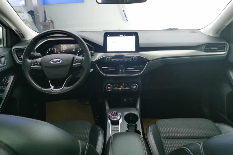 Used Ford Focus 2019 Sedan EcoBoost 180 Automatic Trend Edition