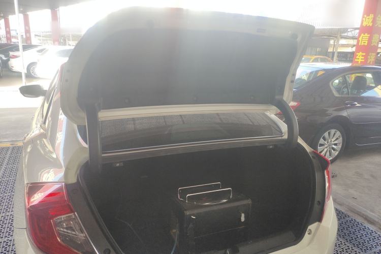 Used Honda Civic 2016 220TURBO CVT Luxury Edition
