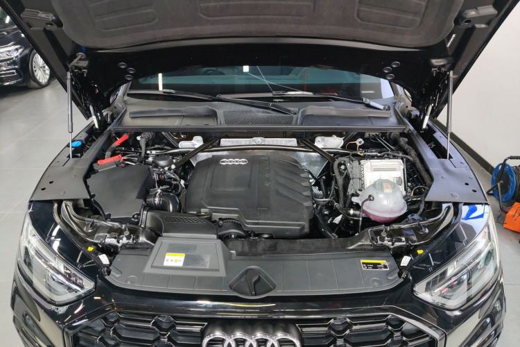 Used Audi Q5L 2023 40T Luxury Dynamic Model
