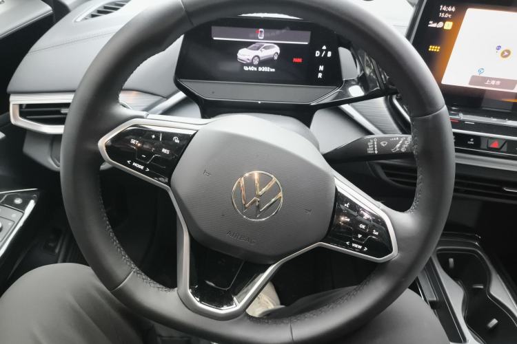 Used Volkswagen ID.4 CROZZ 2022 Long-Range PURE+ Edition
