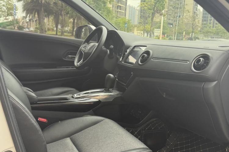 Used Honda XR-V 2021 220TURBO CVT Luxury Edition
