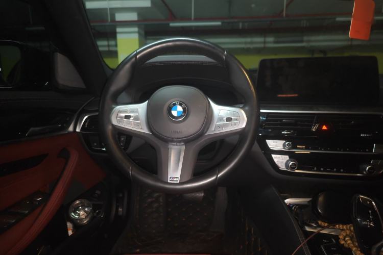 Used BMW 5 Series 2022 Second Facelift 525Li M Sport Package
