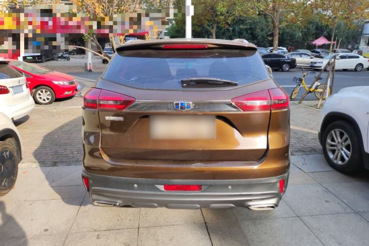 Used Geely Auto Emgrand X7 Sport 2018 2.0L Manual Two-Wheel Drive Zhiya Version
