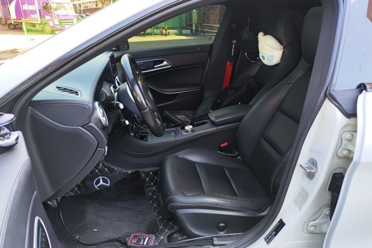 Used Mercedes-Benz CLA 2014 CLA 260 4MATIC
