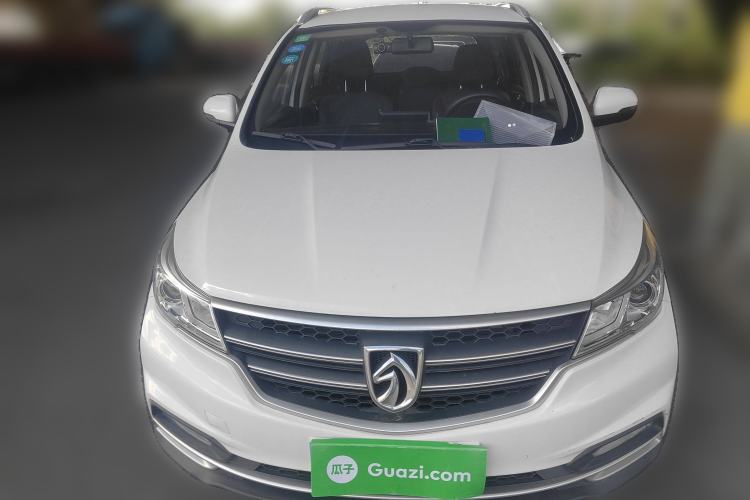 Used Baojun 730 2019 1.5T CVT Fashion Model 7 Seats China V Emission Standard
