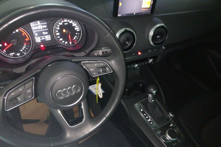 Used Audi A3 2019 Limousine 35 TFSI Fashion Edition China VI Emission Standard
