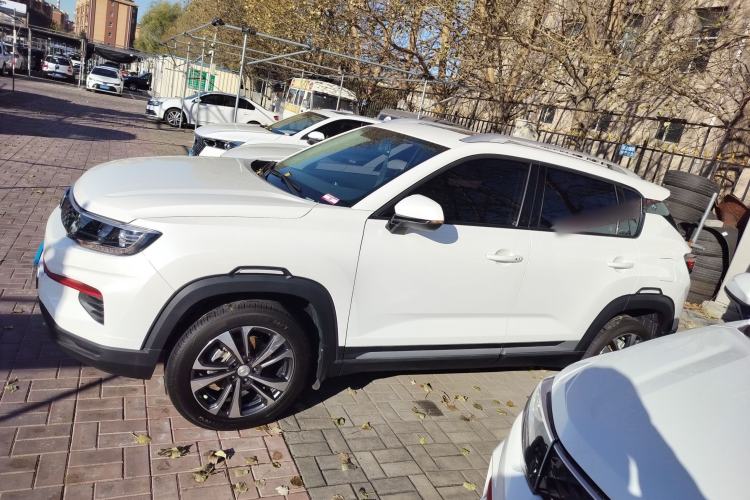 Used Changan CS35PLUS 2021 Honor Million Edition 1.6L Manual Luxury Model
