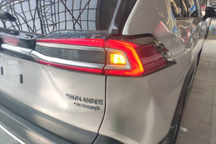 Used Toyota Wildlander 2023 Dual-Motor 2.5L E-CVT Four-Wheel Drive Prestige Edition