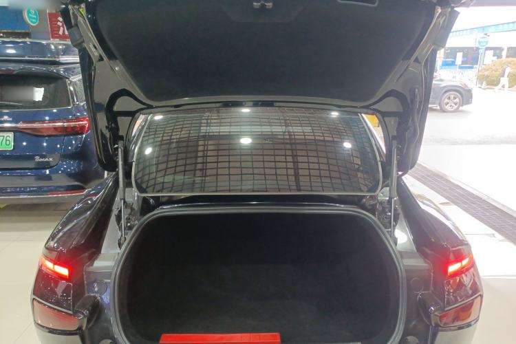 Used XPeng P7 2023 586E
