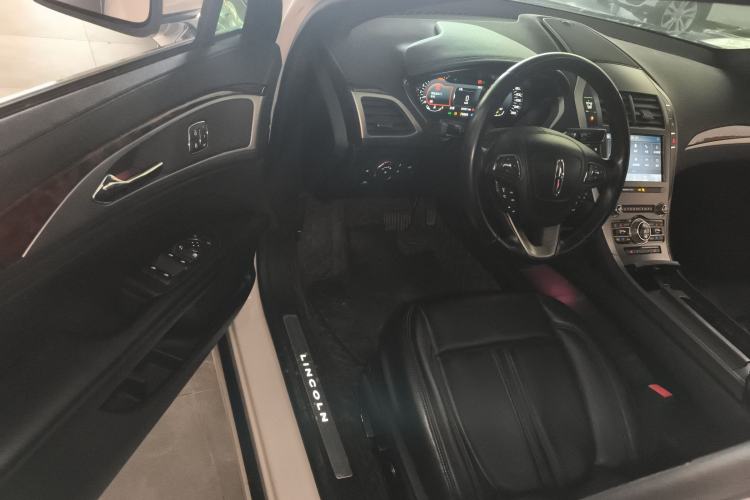 Used Lincoln MKZ 2020 2.0T Deluxe Edition
