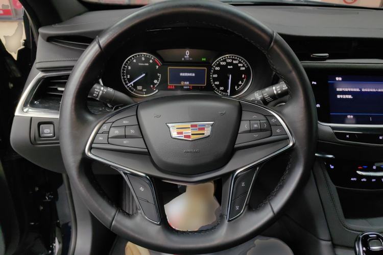 Used Cadillac XT5 2021 2.0T Two-Wheel Drive Luxury Version