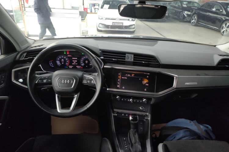 Used Audi Q3 2019 35 TFSI Advanced Dynamic Edition