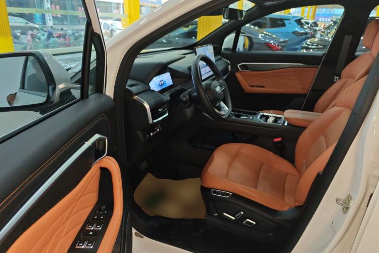 Used Geely Auto Haoyue L 2024 2.0T DCT Flagship Version
