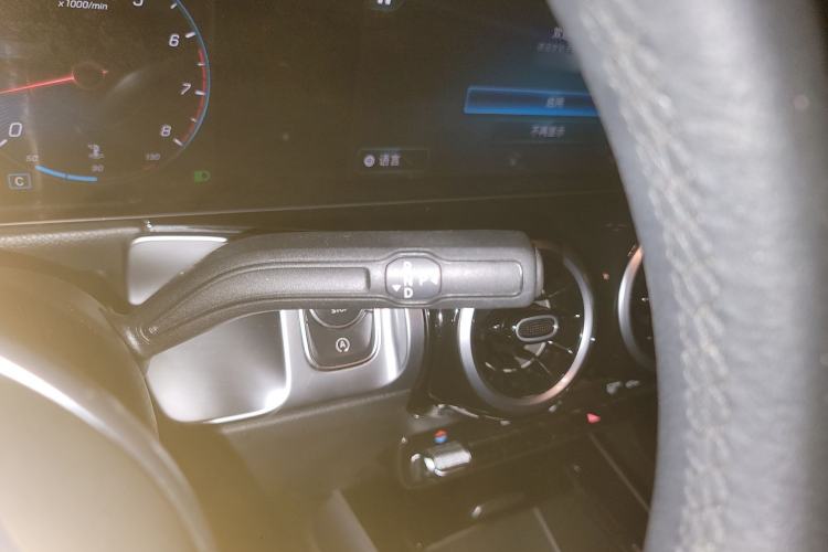 Used Mercedes-Benz GLB 2022 Second Facelift GLB 200 Fashion Edition
