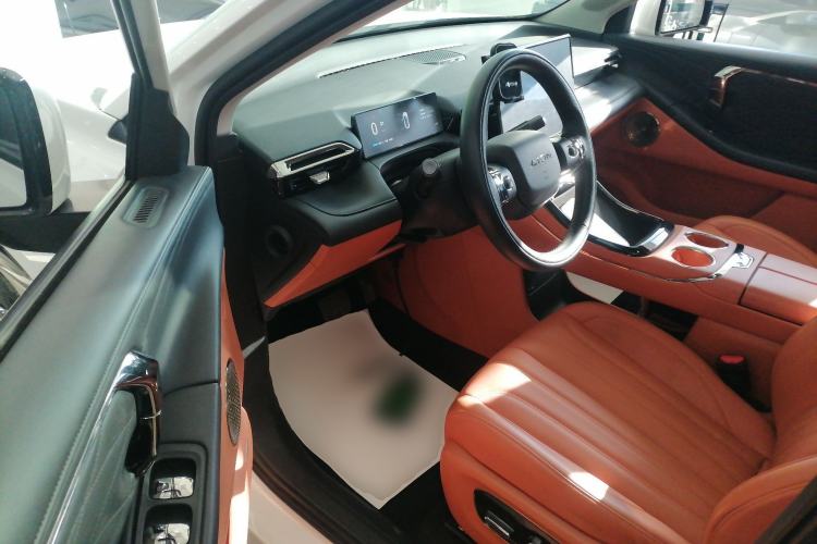 Used AION V 2024 Aion Tyrannosaurus 520 Smart Enjoy Edition
