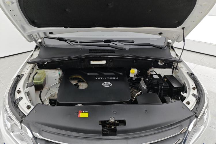 Used Baojun 560 2016 1.8L iAMT Luxury Model