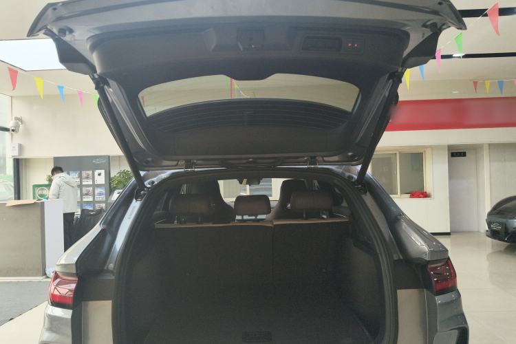 Used BYD Song PLUS New Energy 2025 DM-i Smart Drive 112KM Prestige Model
