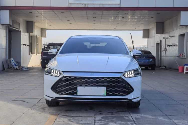 Used BYD Qin PLUS 2024 HONOR Edition DM-i 55KM Leading Model
