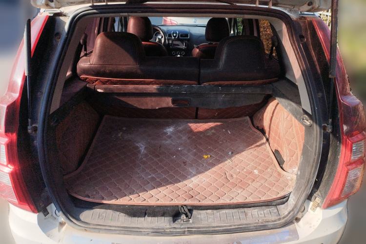 Used FORTHING Joyear X5 2015 1.6L Manual Luxury Model
