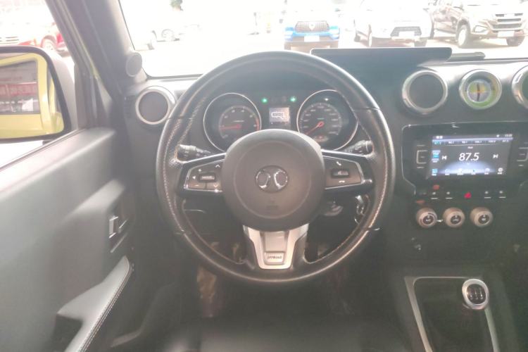 Used BAIC Off-Road BJ40 2016 40L 2.0T Manual All-Wheel Drive Prestige Edition