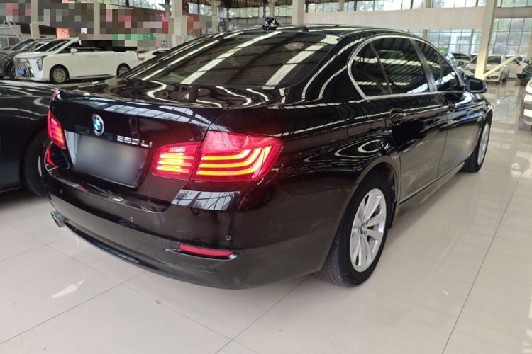 Used BMW 5 Series 2014 520Li Elegant Model
