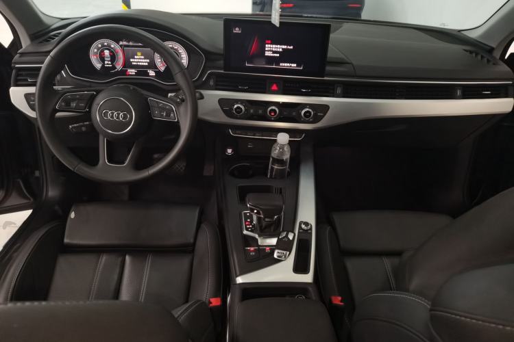 Used Audi A4L 2023 40 TFSI Fashion Dynamic Model
